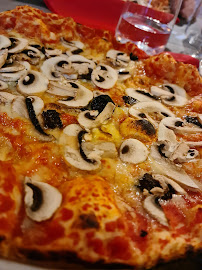 Pizza du Restaurant français Restaurant La Flambée à Bonnieux - n°8
