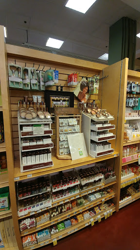 Grocery Store «Whole Foods Market», reviews and photos, 1640 Chicago Ave, Evanston, IL 60201, USA