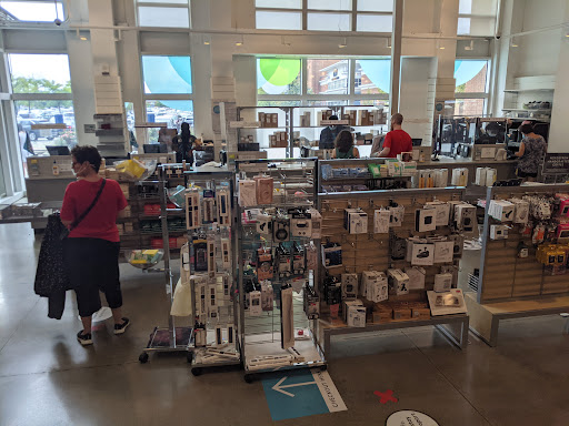 Department Store «Nordstrom Rack Easton Market», reviews and photos, 3736 Easton Market, Columbus, OH 43219, USA