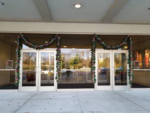 Shopping Mall «Coventry Mall», reviews and photos, 351 W Schuylkill Rd, Pottstown, PA 19465, USA