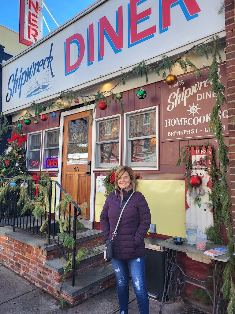 Northport Shipwreck Diner 11768