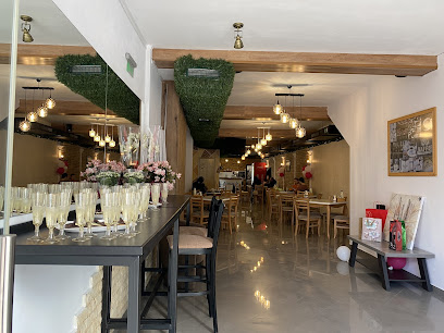 LEONARDO Pizzeria & Restaurant | Пица & Ита - ul. Tsanko Dyustabanov 34, 4000 Tsentar, Plovdiv, Bulgaria