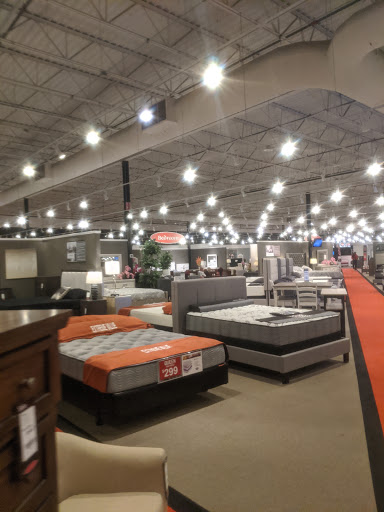 Furniture Store «Furniture Deals», reviews and photos, 14121 US-40, Kansas City, MO 64136, USA