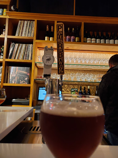 Wine Store «Printers Row Wine Shop», reviews and photos, 719 S Dearborn St, Chicago, IL 60605, USA