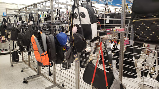 Clothing Store «Ross Dress for Less», reviews and photos, 1500 Almonesson Rd, Deptford Township, NJ 08096, USA