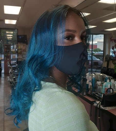Hair Salon «J J Beauty Salon», reviews and photos, 102 W Vine St, Kissimmee, FL 34741, USA