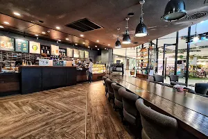 Starbucks (Central Pinklao) image