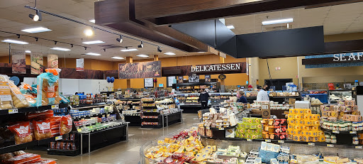 Grocery Store «Stop & Shop», reviews and photos, 2425 Palmer Ave, New Rochelle, NY 10801, USA