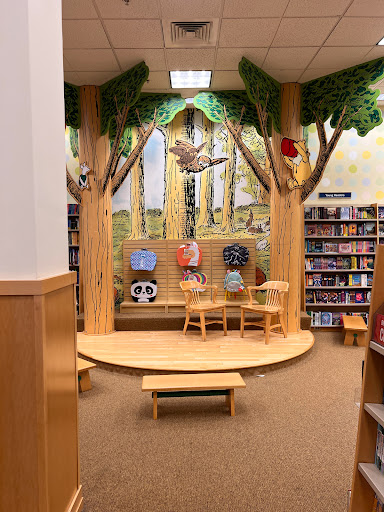 Book Store «Barnes & Noble», reviews and photos, 4000 Jericho Turnpike, East Northport, NY 11731, USA