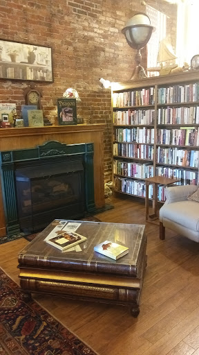 Used Book Store «Thimbleberry Books», reviews and photos, 166 S Central Ave, Marshfield, WI 54449, USA