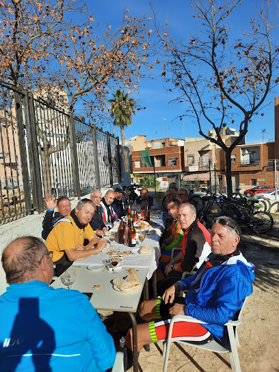 Bar Jubilados - Carrer Figueroles, 46940 Manises, Valencia, Spain