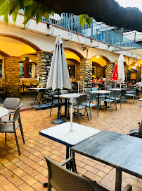 Atmosphère du Restaurant Oasis à Argelès-sur-Mer - n°3