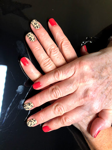 Hair Salon «Salon Salon of AMI», reviews and photos, 3612 E Bay Dr, Holmes Beach, FL 34217, USA