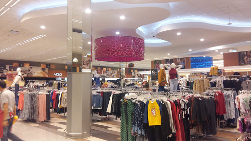Chinese clothing shops in Guayaquil