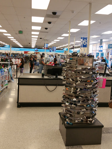 Clothing Store «Ross Dress for Less», reviews and photos, 877 E Baseline Rd, Gilbert, AZ 85233, USA