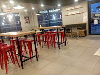 Atmosphère du Restaurant KFC Lyon Meyzieu - n°3