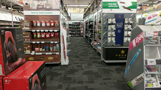 Office Supply Store «Staples», reviews and photos, 265 Eastchester Dr #109, High Point, NC 27262, USA