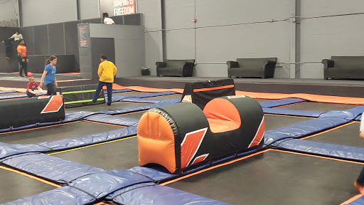 Amusement Center «Sky Zone Trampoline Park», reviews and photos, 42550 Executive Dr, Canton, MI 48188, USA