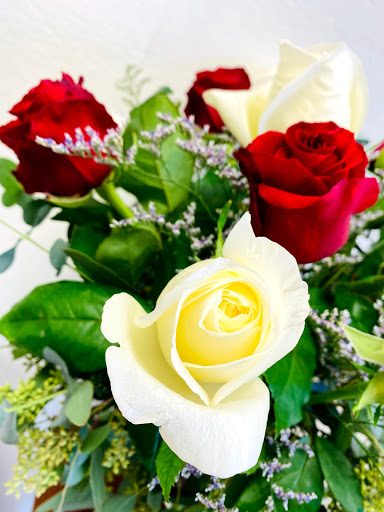 Florist «Northgate Florist», reviews and photos, 4460 Redwood Hwy #8, San Rafael, CA 94903, USA