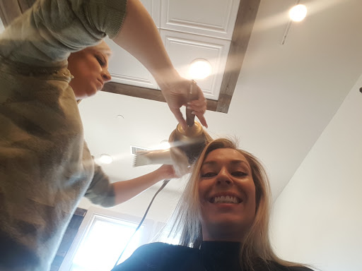 Beauty Salon «Golden Roots Salon», reviews and photos, 708 13th St #140, Golden, CO 80401, USA