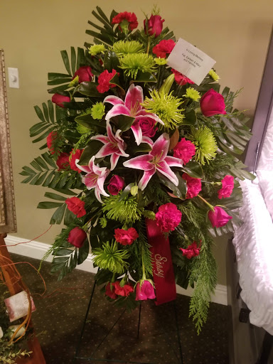 Florist «Wildflowers Florist», reviews and photos, 2406 S Preston St, Louisville, KY 40217, USA