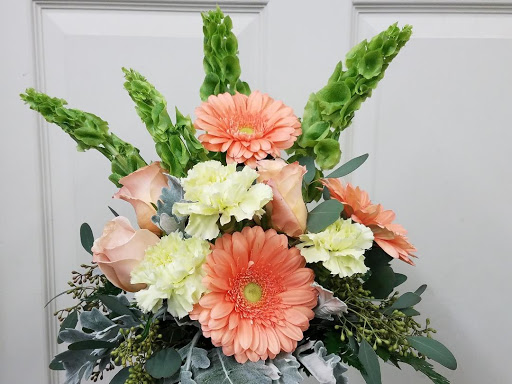 Florist «Paul Buettner Florist», reviews and photos, 1122 Burnside Ave, East Hartford, CT 06108, USA