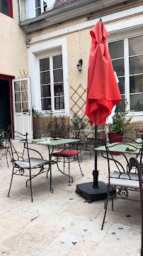 Atmosphère du Restaurant Le Maison Fort à Auxerre - n°7