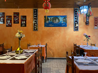 Atmosphère du Restaurant vietnamien Nuits De Saïgon à Aubenas - n°2