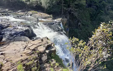 Kanuru Waterfalls image