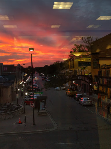 Book Store «Barnes & Noble», reviews and photos, 47 E Chicago Ave, Naperville, IL 60540, USA