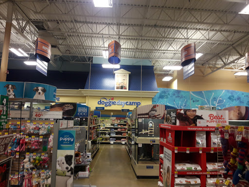 Pet Supply Store «PetSmart», reviews and photos, 5810 Antioch Rd, Merriam, KS 66202, USA