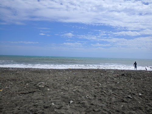 Sombrero beach photo #2