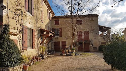 La Ferme Des Rosieres à La Garde-Adhémar