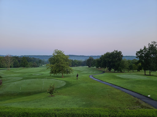 Golf Course «Ridgefield Golf Course», reviews and photos, 545 Ridgebury Rd, Ridgefield, CT 06877, USA