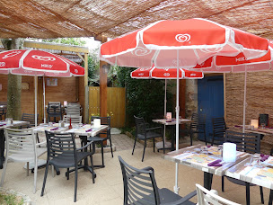 Photo n°69 de Crêperie des Halles à Beauvoir-sur-Mer ()
