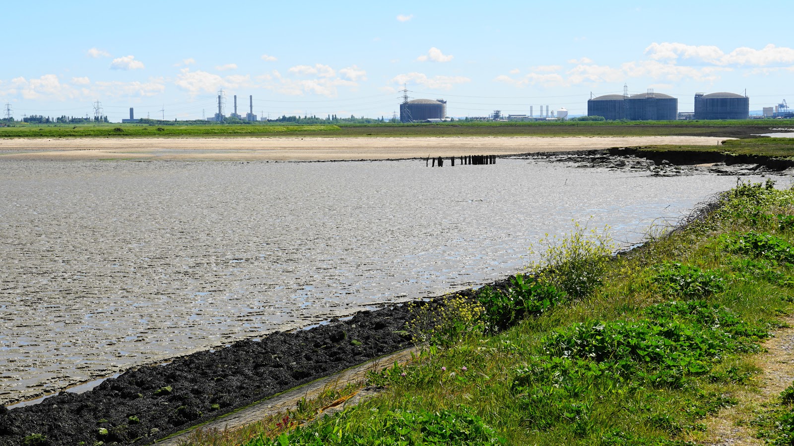 Foto van Yantlet Strand met turquoise water oppervlakte