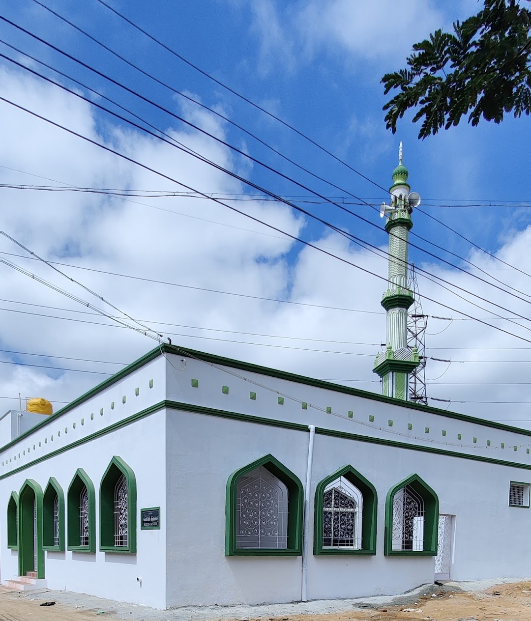 Masjid e ayesha