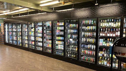 Liquor Store «Capri Deli & Liquor of East Rutherford», reviews and photos, 226 Paterson Ave, East Rutherford, NJ 07073, USA