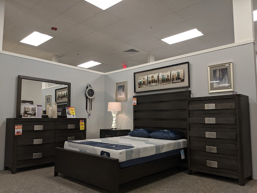 Furniture Store «Raymour & Flanigan Furniture and Mattress Store», reviews and photos, 1360 S Washington St, North Attleborough, MA 02760, USA