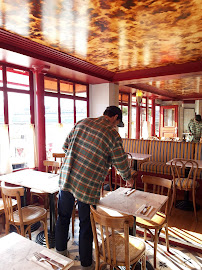 Atmosphère du Restaurant Café les Deux Gares à Paris - n°13