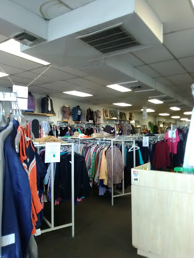 Thrift Store «Treasure Trunk Thrift Shop», reviews and photos, 5892 W 44th Ave, Wheat Ridge, CO 80212, USA