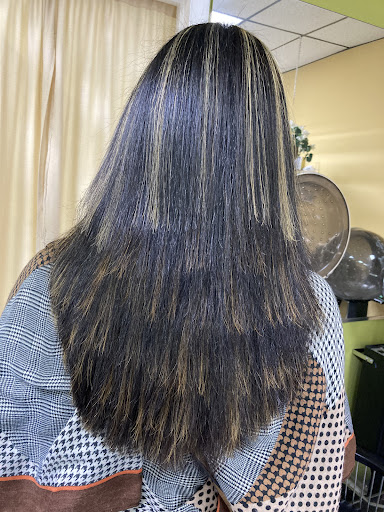 Beauty Salon «Aabh Beauty Salon», reviews and photos, 3201 NJ-27, Franklin Park, NJ 08823, USA