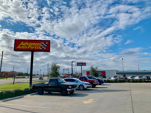 Auto Parts Store «Advance Auto Parts», reviews and photos, 3780 Leopard St, Corpus Christi, TX 78408, USA