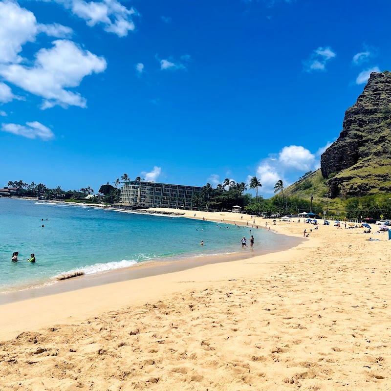 Mākaha Beach Park