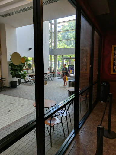 Ice Cream Shop «Cold Stone Creamery», reviews and photos, 2200 Crystal Dr D, Arlington, VA 22202, USA