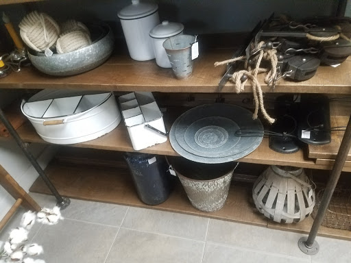 Coffee Shop «The Legendary Grind», reviews and photos, 108 S Main St, Middlebury, IN 46540, USA