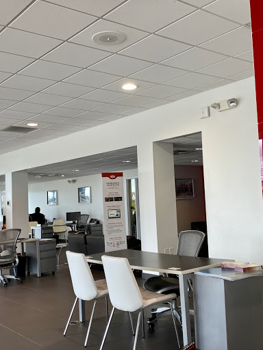 Kia Dealer «Monroeville Kia», reviews and photos, 3721 William Penn Hwy, Monroeville, PA 15146, USA