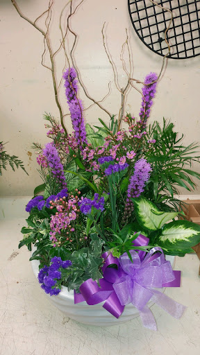 Florist «Cathy Cowgill Flowers», reviews and photos, 4315 Hills and Dales Rd NW, Canton, OH 44708, USA