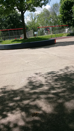 Park «Halloran Park», reviews and photos, 3550 W 117th St, Cleveland, OH 44111, USA