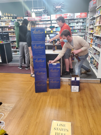 Liquor Store «Stateline Liquor», reviews and photos, 11980 N Jantzen St, Portland, OR 97217, USA